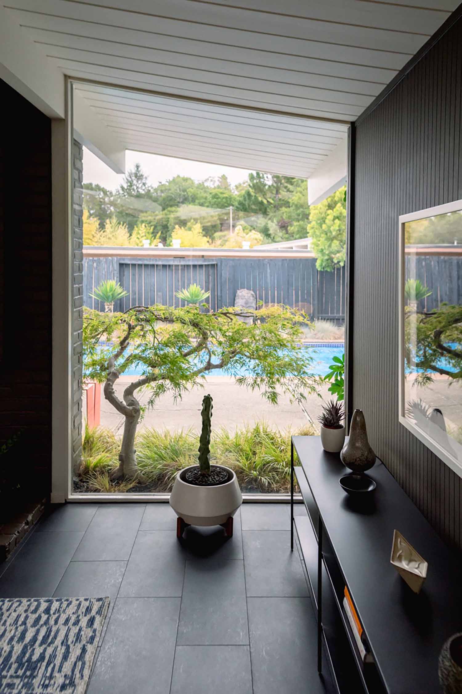 Invisible protection with lasting benefits – Subtle but powerful, window film provides UV protection and energy savings without compromising aesthetics.